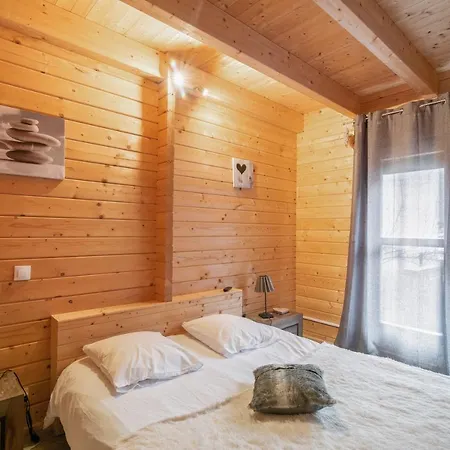 De 3 Avec Terrasse Amenagee Et Wifi A Chalet