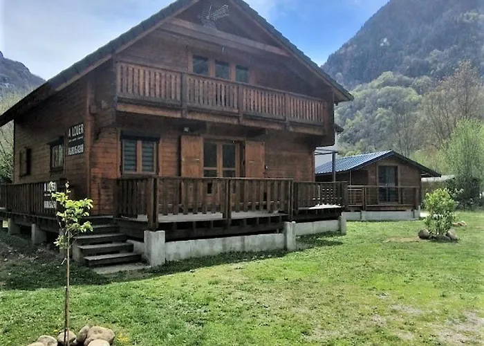 Chaleureux A Avec Jacuzzi Et Vue Sur La Montagne Шале *